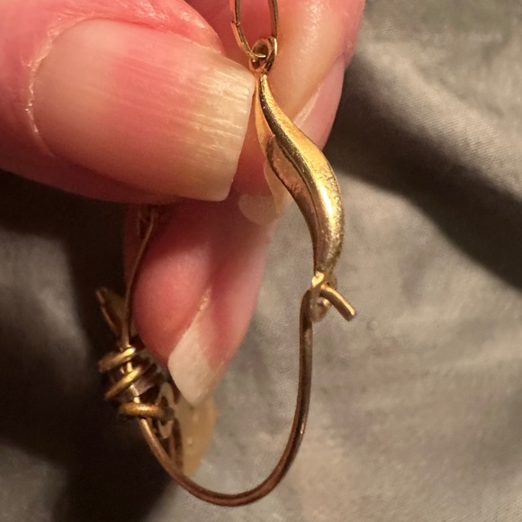1980’s Gold Charm Holder - Picture 1 of 2